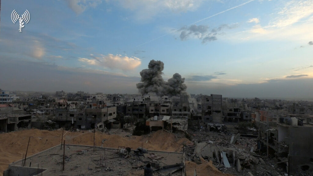 Reuters, Gaza