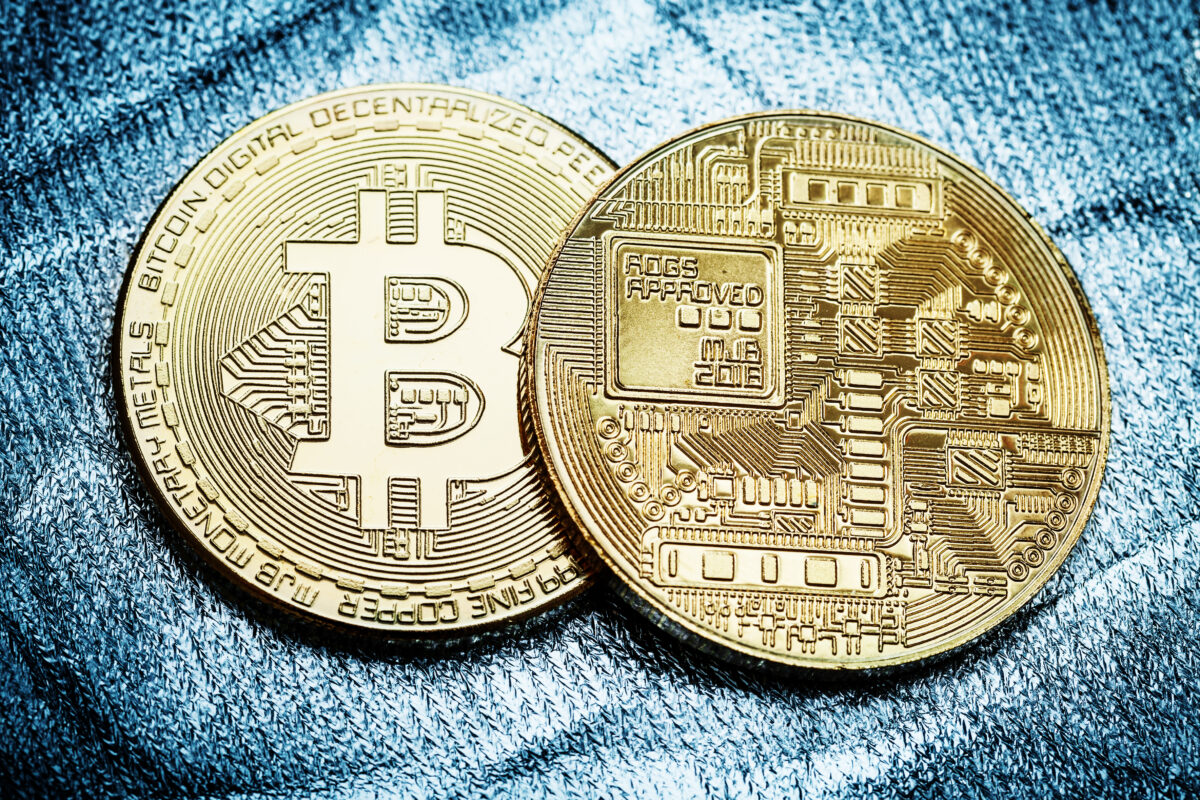 Novi rekord bitcoina, cijena premašila 122.000 dolara - Forbes