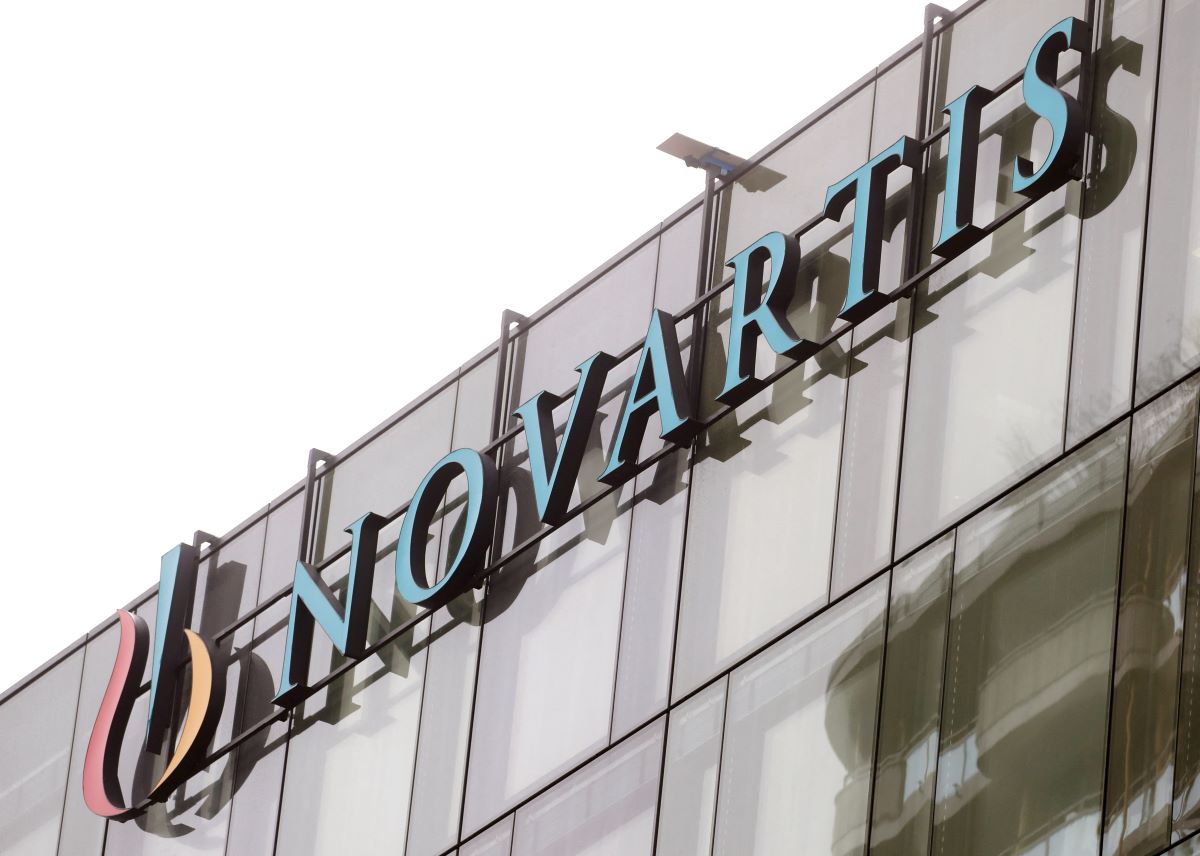 Novartis kupuje eksperimentalni lijek protiv raka dojke transakcija vrijedna milijarde