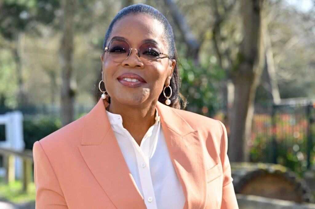 “Mislila sam da je moj život gotov”: Oprah otkriva događaj bez kojeg ne bi mogla izgraditi carstvo od 3,4 milijarde dolara “Mislila sam da je moj život gotov”: Oprah otkriva događaj bez kojeg ne bi mogla izgraditi carstvo od 3,4 milijarde dolara